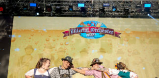 En Villa General Belgrano la fiesta no para, la Oktoberfest vivió su primer fin de semana plagado de emociones, música y mucha cerveza.