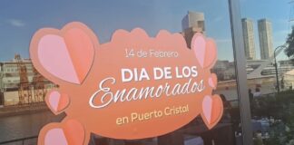 Reservá en Puerto Cristal tu mesa de los Enamorados