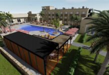 Bandera a cuadros para el lanzamiento de la construcción del hotel Days Inn en Concepción del Uruguay