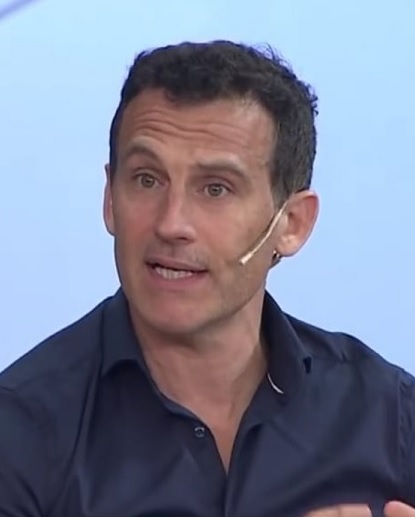 WhatsApp Image 2025-11-12 at 19.46.43