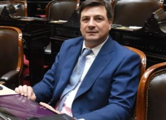 Doble castigo: diputado entrerriano propone quitarle la AUH a los adolescentes que cometan delitos